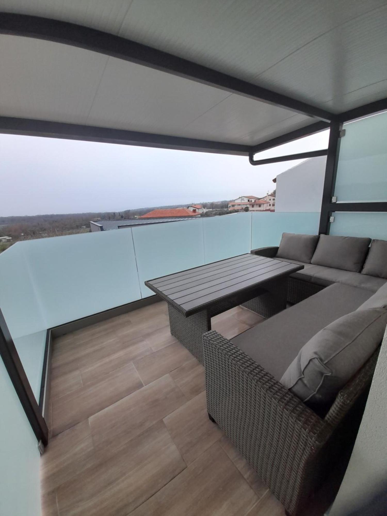 Apartments Donella Умаг Екстер'єр фото