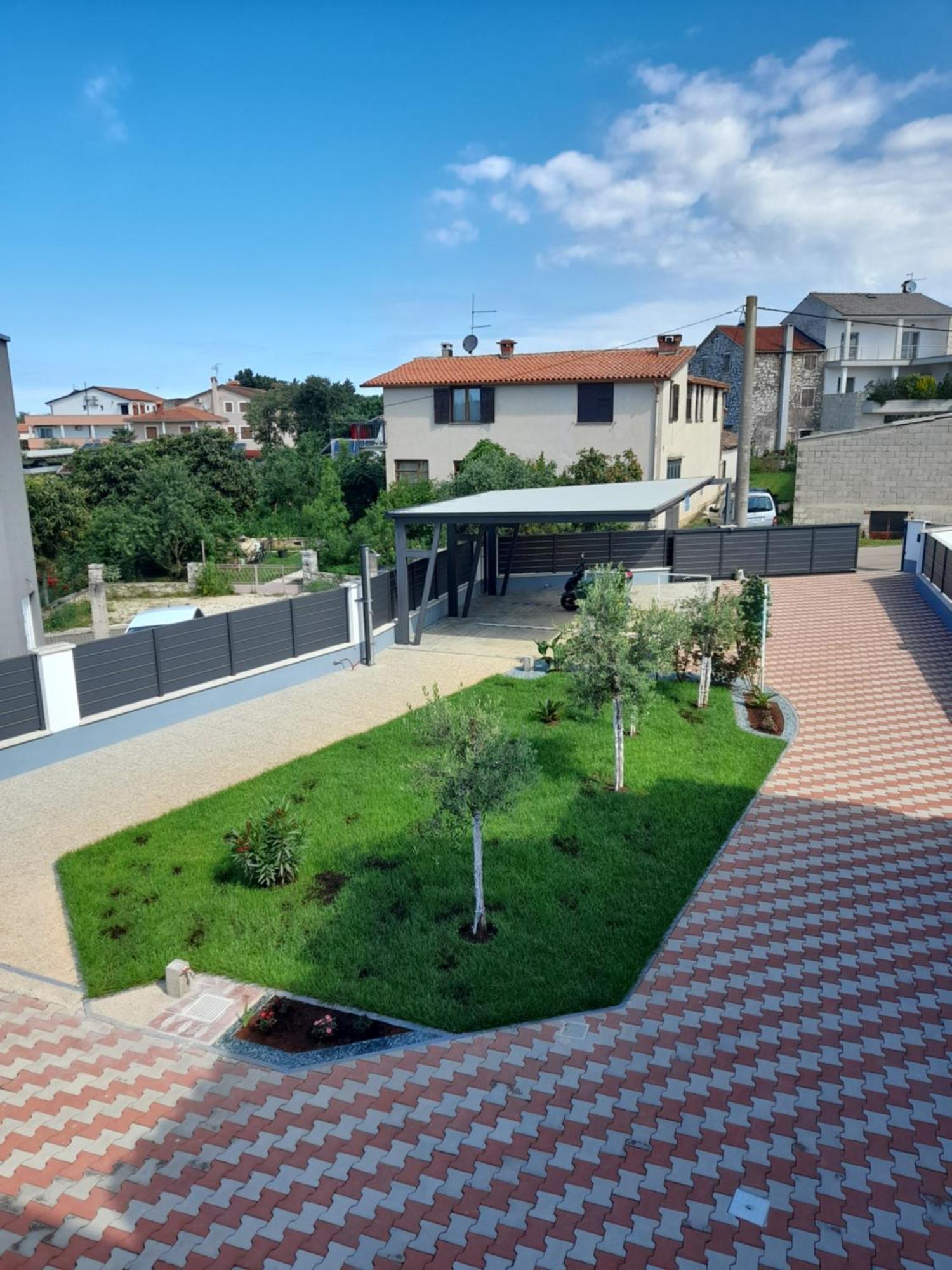 Apartments Donella Умаг Екстер'єр фото